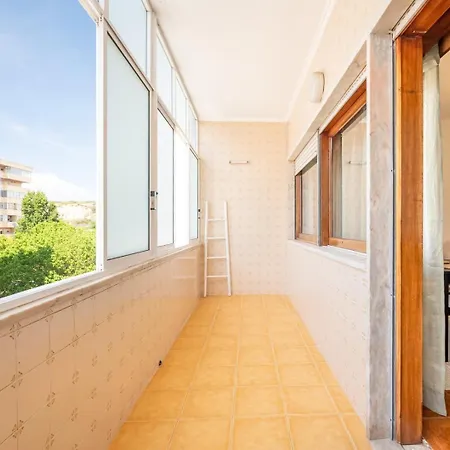 Daire Guestready - Getaway Costa da Caparica